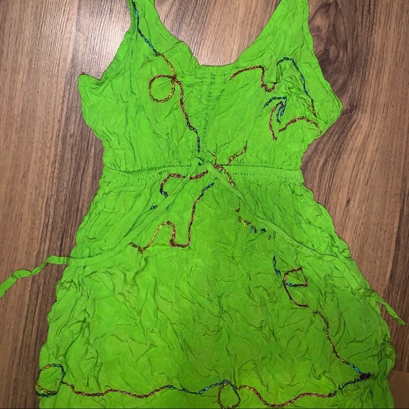 Green Dress - Picture 3 of 3